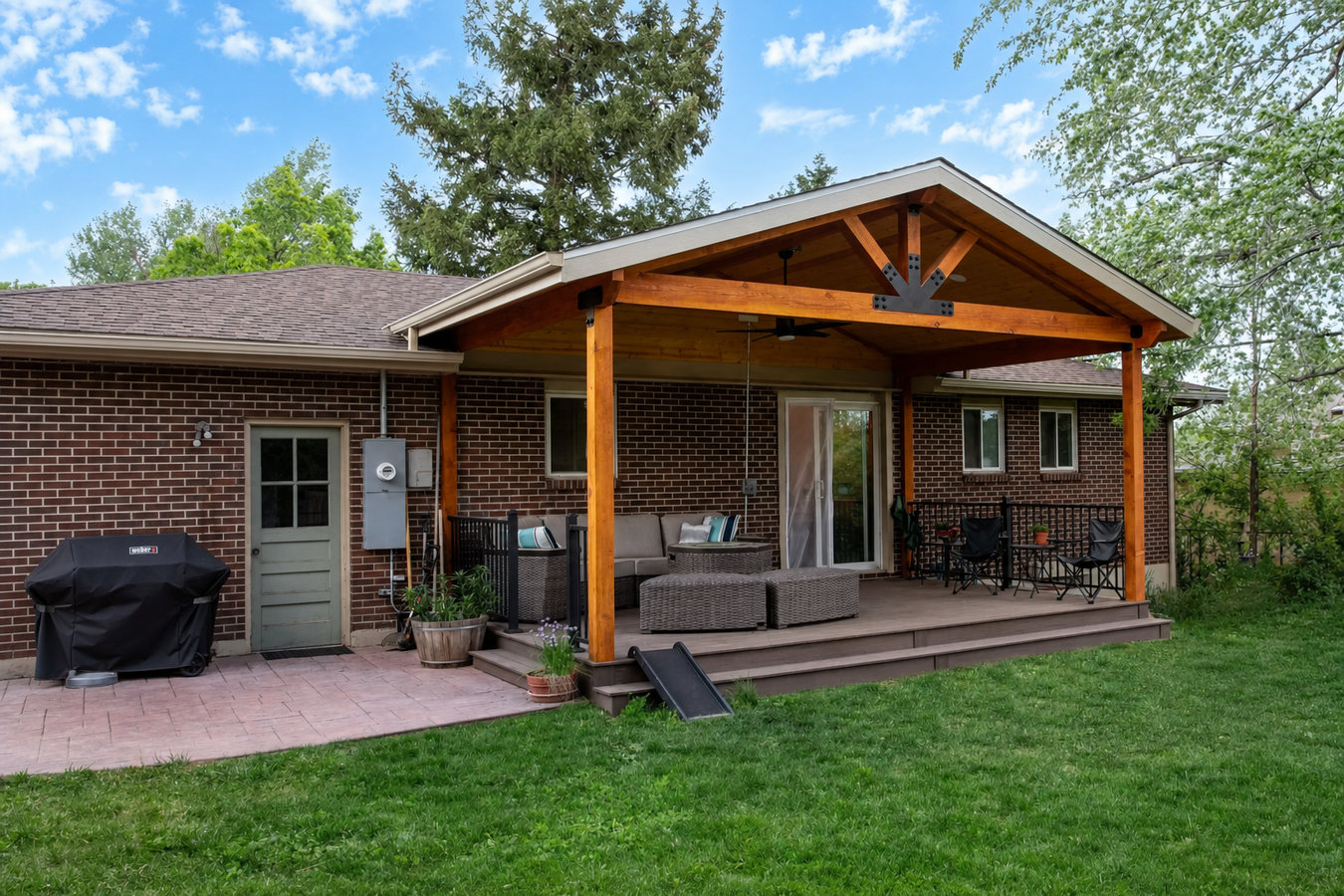 Deck Builder services in Fulton, TX