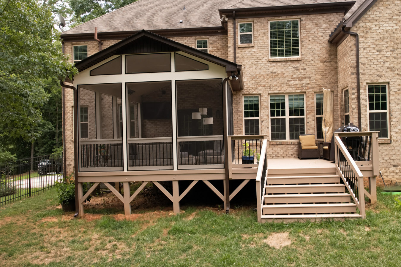 Screened-in porches and screened decks